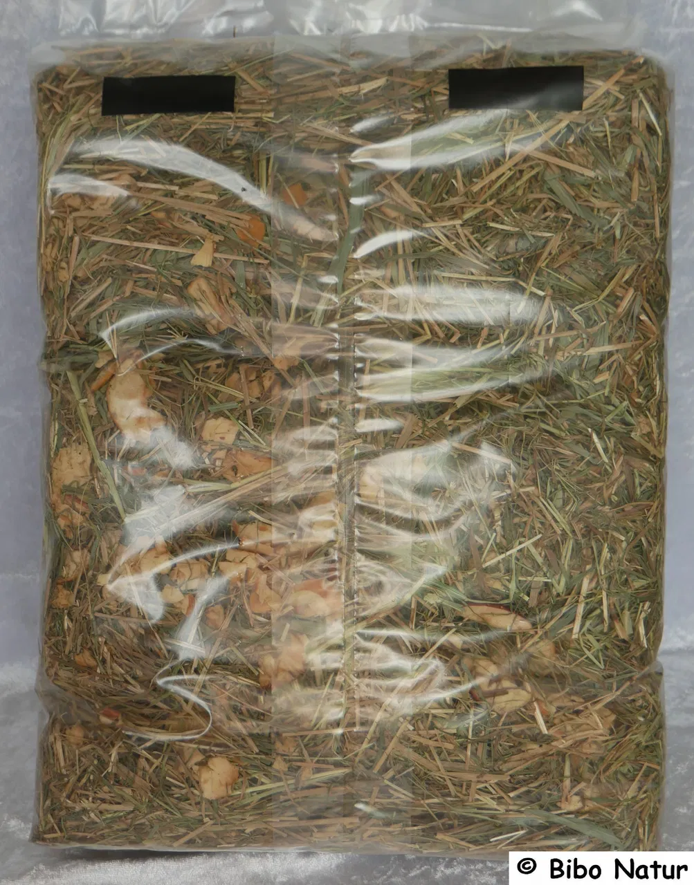 Premium Wiesenheu 750g mit leckerem Apfel