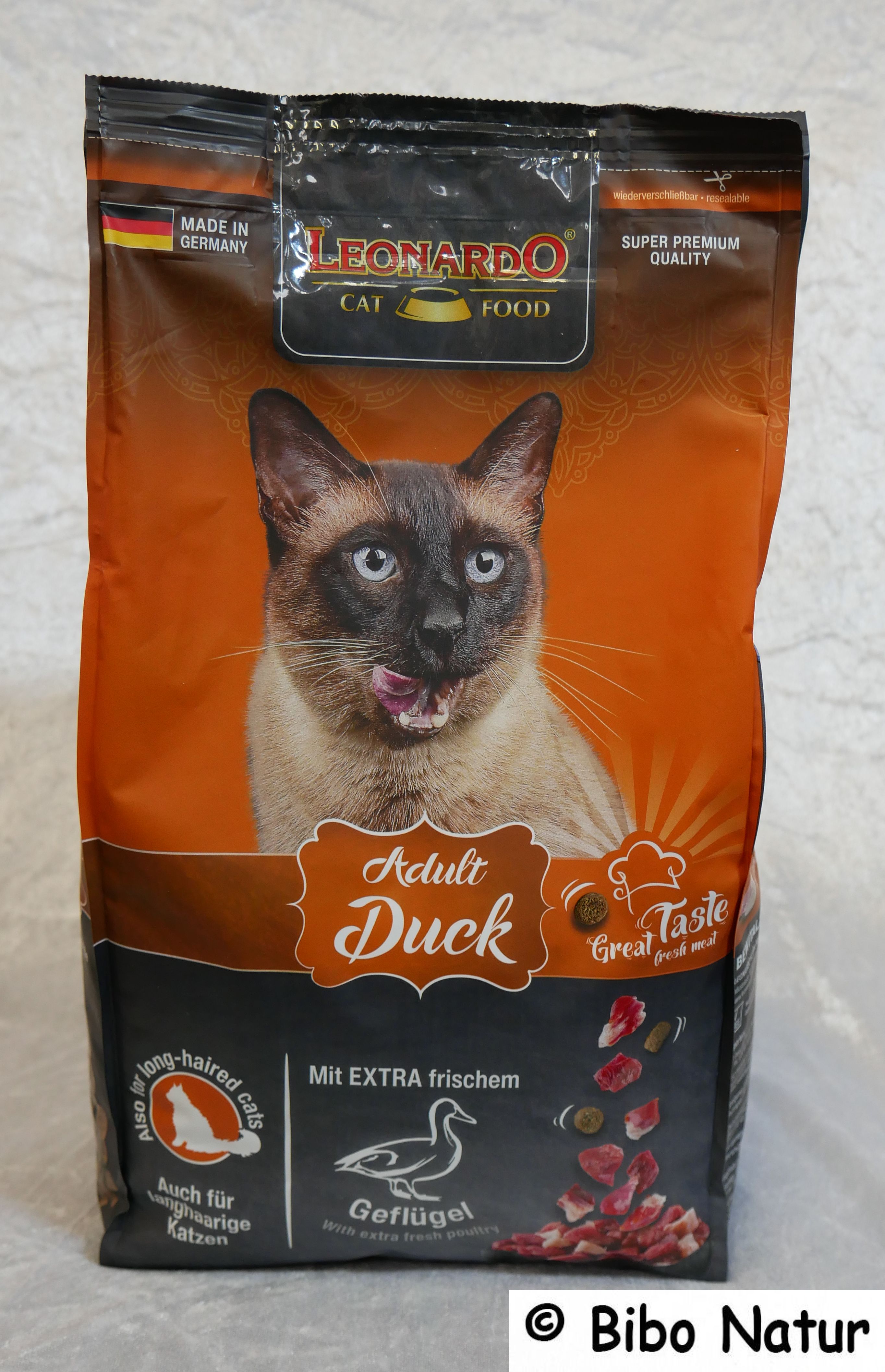 Leonardo Adult Duck